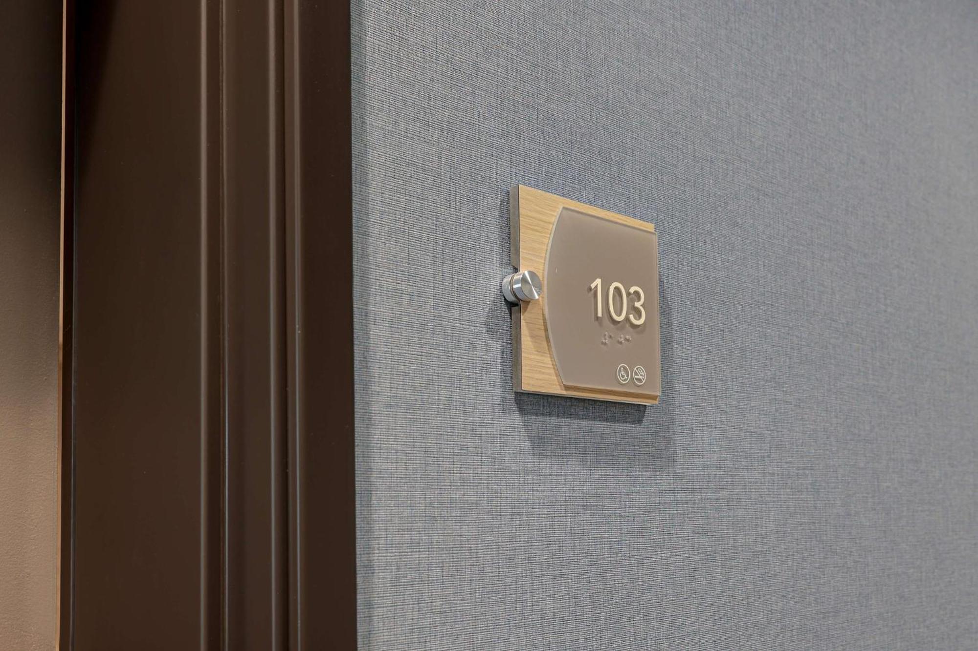 Homewood Suites By Hilton Santa Clarita/Valencia, Ca Εξωτερικό φωτογραφία